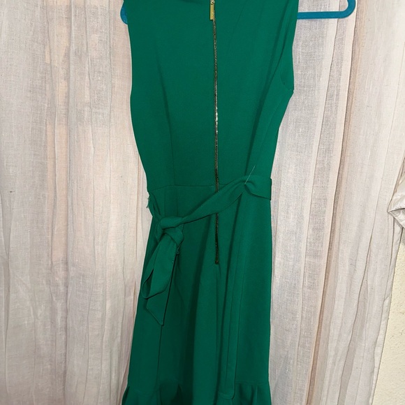 Size 10 dress - Picture 3 of 3